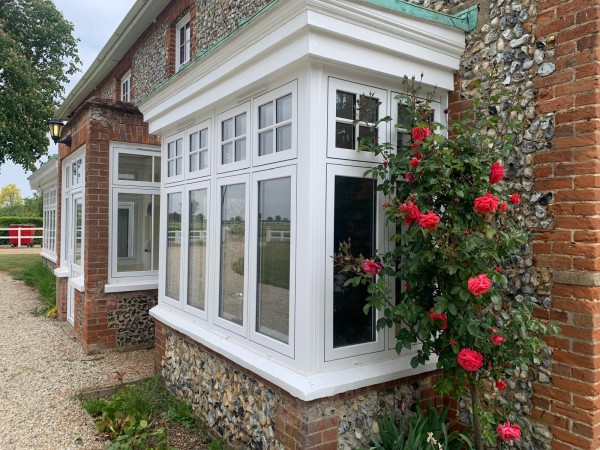 https://fensa.ams3.digitaloceanspaces.com/media/1873/Flush-Windows-9.5.25-card.jpg